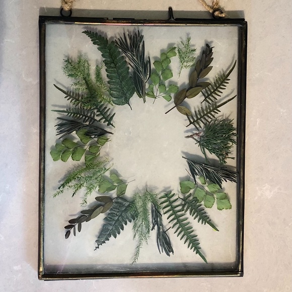 Etsy Pressed Botanical Floral Wreath Wall Hanging - Picture 2 of 2